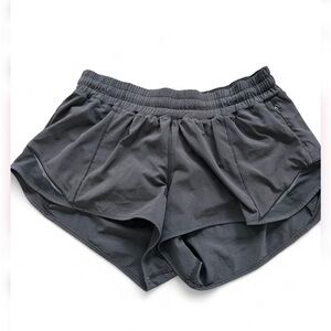 Lululemon Black Tracker Short Lined Running Shorts - Size 8